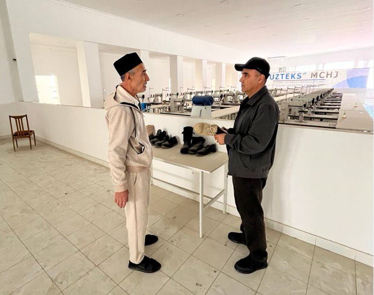 Qashqadaryoda charm-poyabzal sanoati: muammolar o‘rganildi, amaliy yechimlar belgilandi