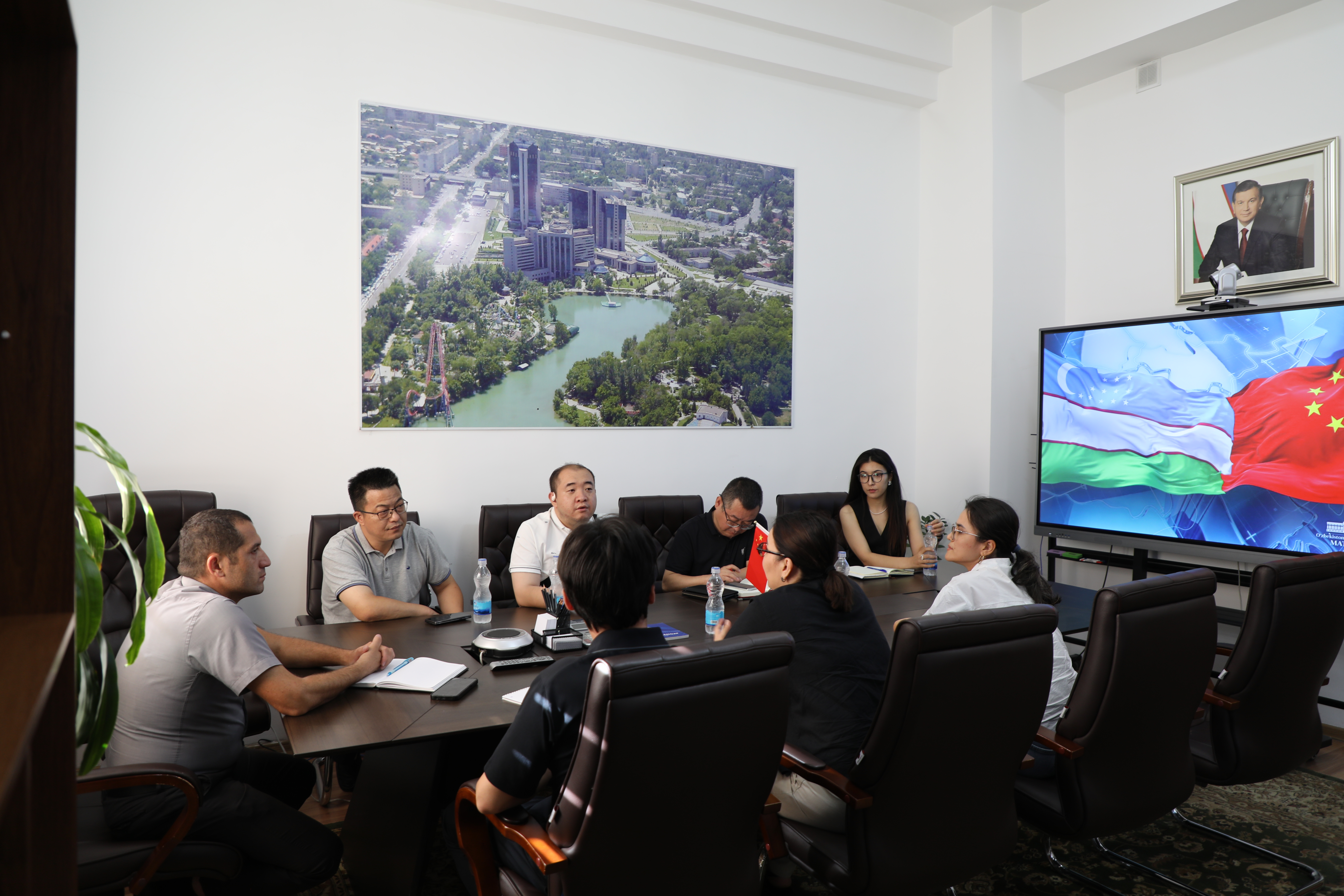 Simple Leasing: O‘zbekiston charm sanoatiga 5 million dollarlik yangi loyiha